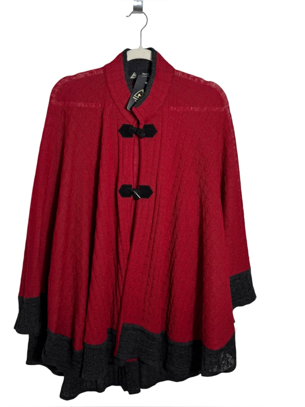 Alpaca International 100% Baby Alpaca Poncho One Size Red Gray NWT Toggle Cape